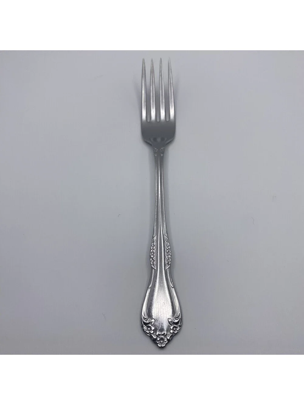 1 Dinner Fork Mansfield Amadeus Oneida Deluxe Floral WM A Rogers Stainless 7.25